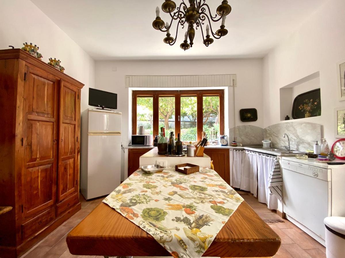 Villa Tana Pacenzia Cefalù Buitenkant foto