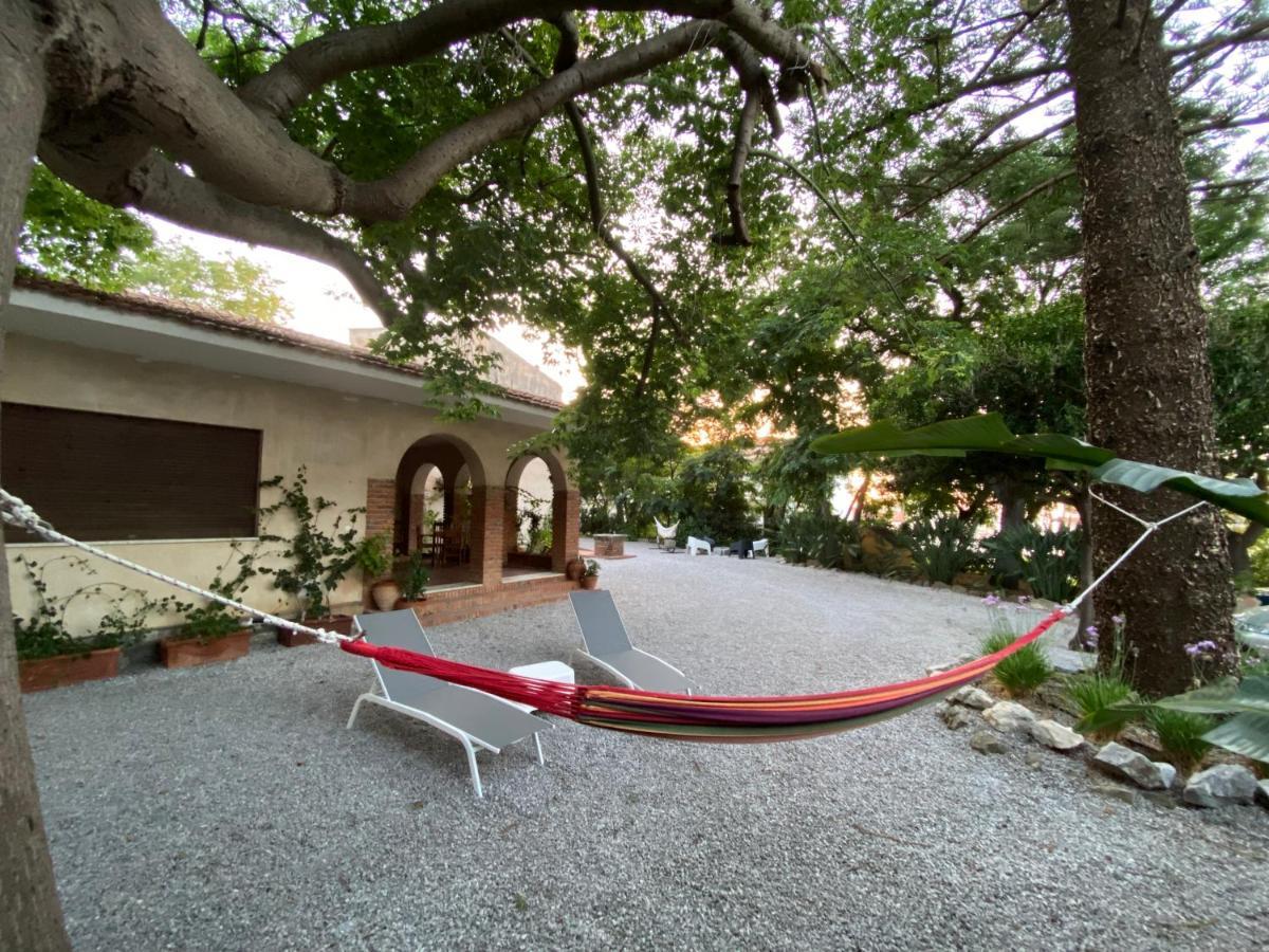 Villa Tana Pacenzia Cefalù Buitenkant foto